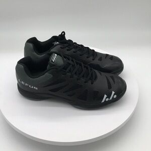 Lefus mens shoes size 10 US